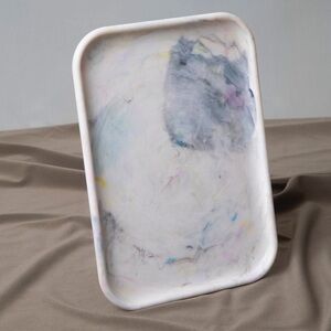 RECYCLED PLASTIC TRAY